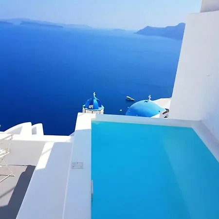 Hotel The Sunset Cave In Traditional Settlement In Oia (Santorini)